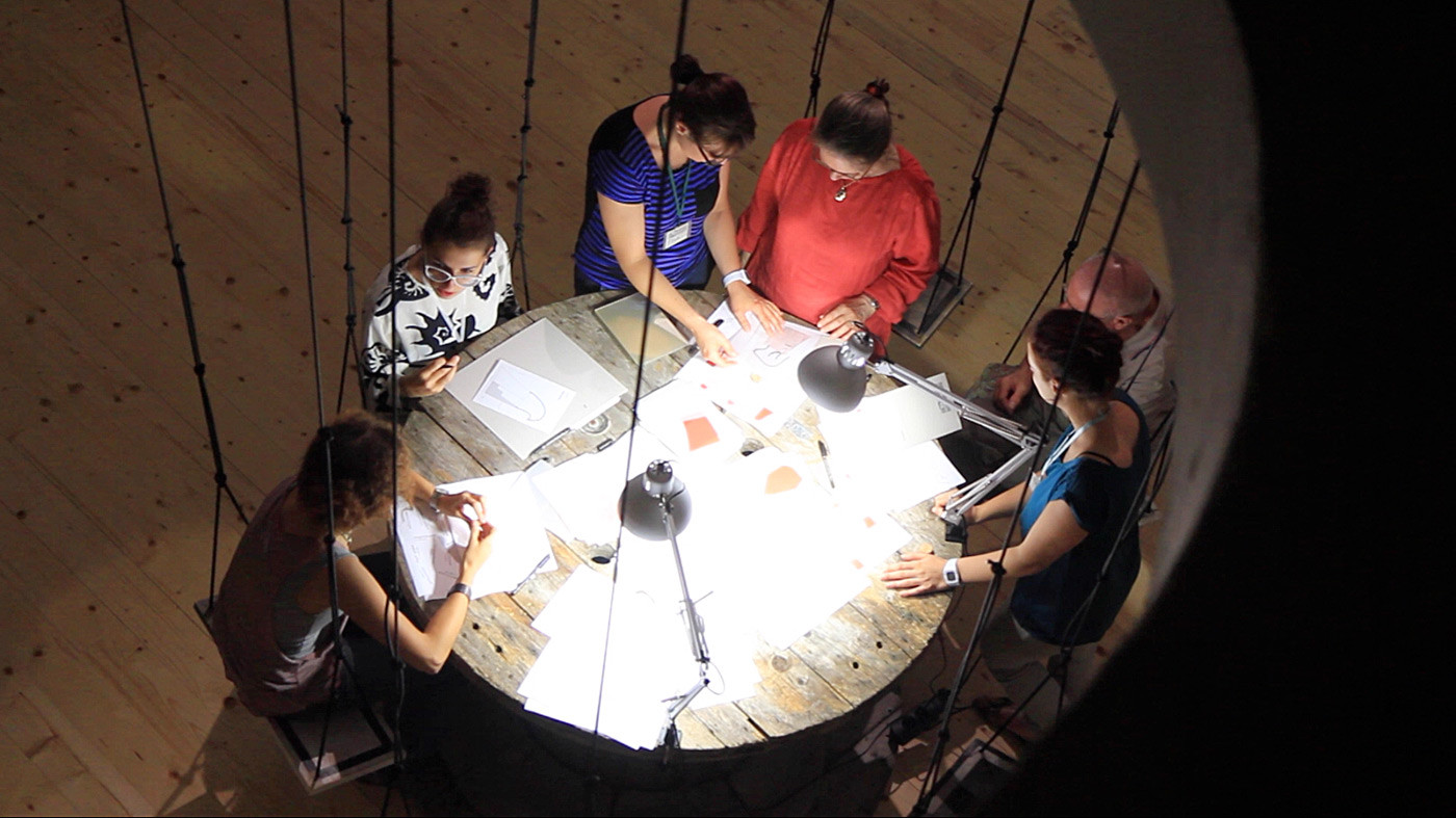 the experience in the performance white noise machine by Mali Weil